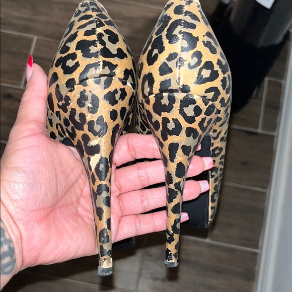 Qupid Leopard Print Heels with Red Accent - Picture 5 of 7